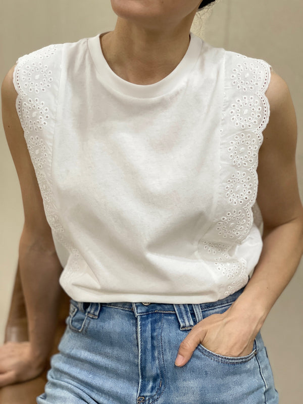 Sylvie T-Shirt - White