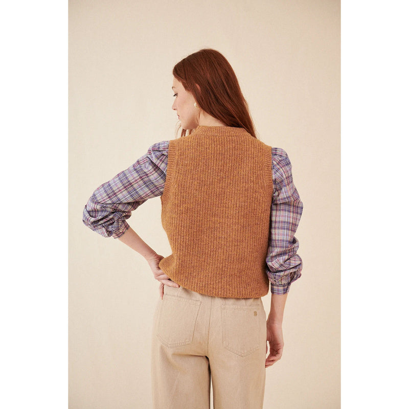 Tiny Knitted Vest - Camel